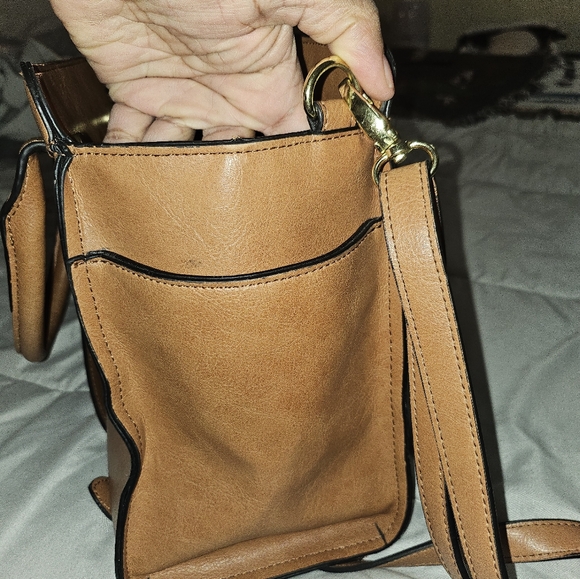 London Frog - Picture 9 of 9